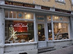 La Bonne Porte